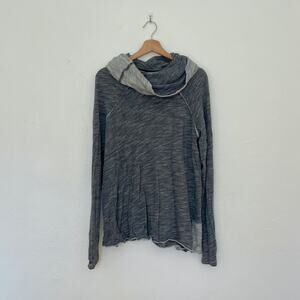Free People Beach - Cocoon Cowl Pullover in Gray